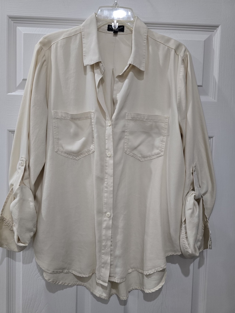 Women’s Cream Button-Up Long Sleeve Shirt Size L